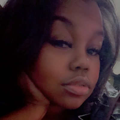 JessicaaaJ25's profile picture. 