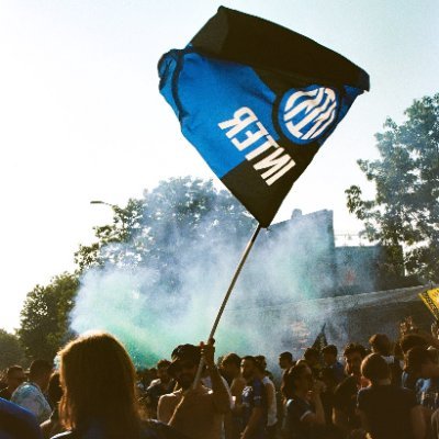 romeoblue82's profile picture. FORZA INTER 🖤💙⭐⭐