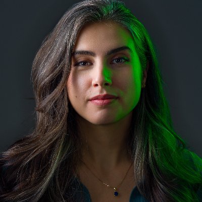 👩🏻🎨 3D Env Artist at Respawn: Apex Legends. Prev. Unreal Engine Virtual Production @ Pixomondo. Instructor @ Seneca & TMU. Opinions are my own.