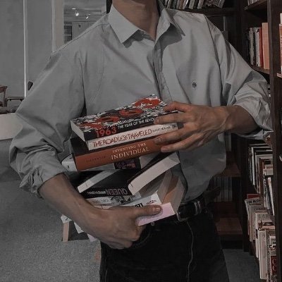 Head Librarian of the Magnus Institute, London. 32 years, he/him, taken 🩷 // Magnus Archives rp account, mun is a minor, he/it