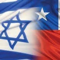 DE RODILLAS ANTE DIOS 
DE PIE ANTE EL MUNDO
עם ישראל חי
