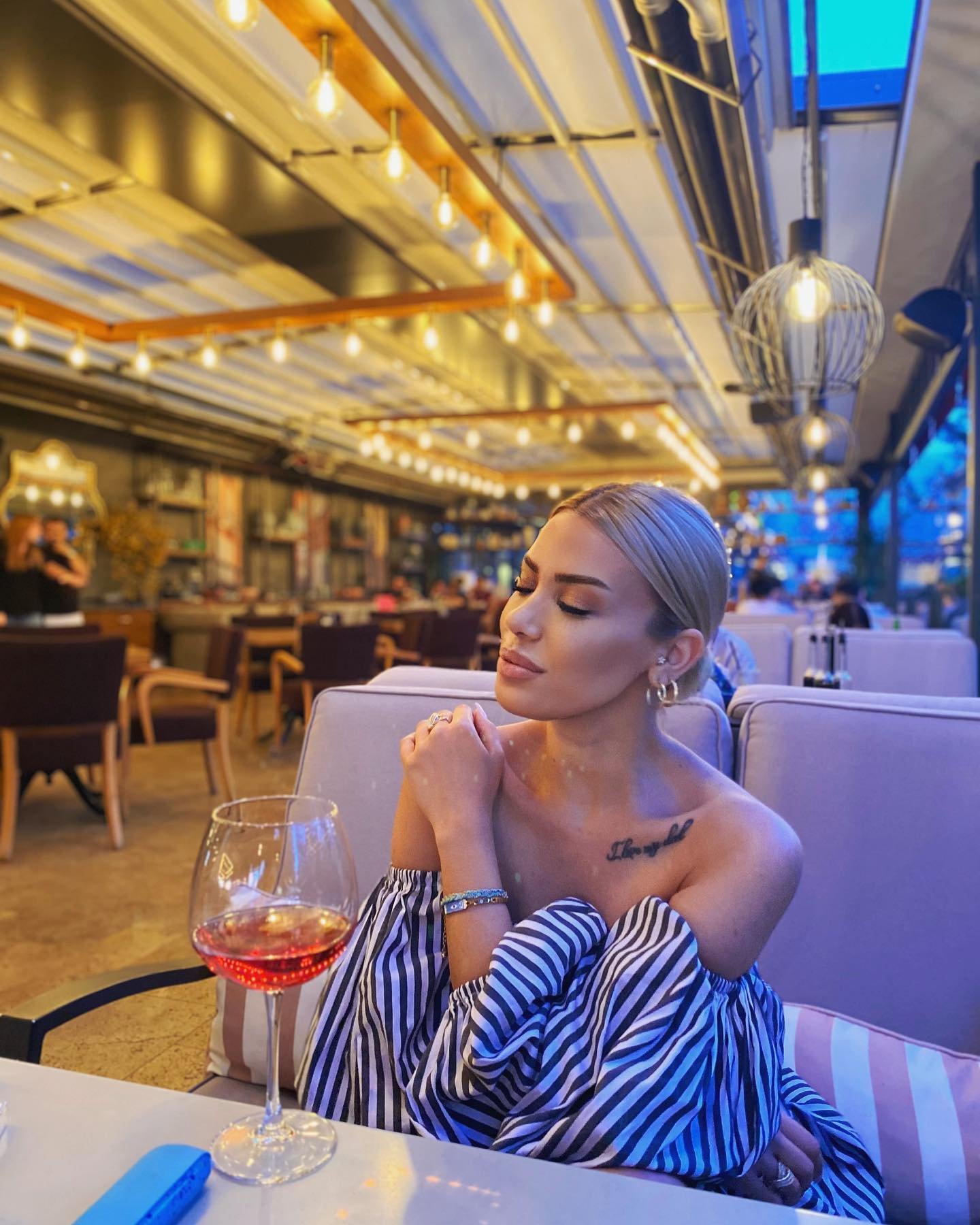 wallace_ki46840's profile picture. Building and hanging on to an audience is the biggest role of social media.