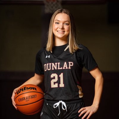 DHS ‘24 | Combo Guard | 5’4 |Midwest Prospect Academy | #21 | 4.0 uw | Film: https://t.co/xqR1F0aApA