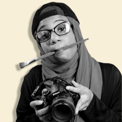 Madd Lady with a Camera and Pencil | Creator of @bleakvillemanga & the Madd Canvas Podcast | Services & Shop ⬇️