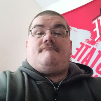 ken962837's profile picture. don't contact me in my DM I a relationship with someone good 💯