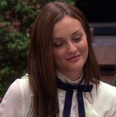 delicatemaroons's profile picture. vestibulanda de medicina 📚