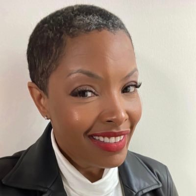 tnqtndc's profile picture. Who wanna know?