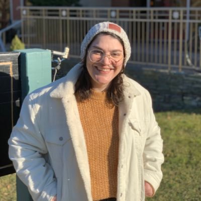 BostonBookBitty's profile picture. Officer Vega in Uncanny Harbor 👽 A bookish bitty on TikTok https://t.co/MtLcR7LfRd 📚 she/her