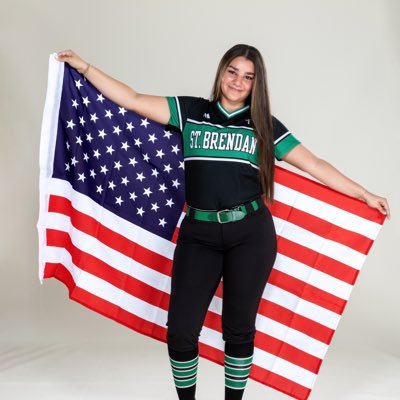 Student-athlete / Rock Gold SFL-Manetta 16u #17 / R / C /OF / https://t.co/gW9NsdLygS GPA: 3.75 / 2027 / All American’23 / email: taygrace1217@gmail.com