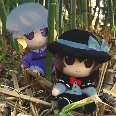 You can call me either 'Pen' or 'Fangirl'! This is the home of Hifuumo Friday. It's nice to meet you! I'm 27!
😘@DeviousPulsar😘@SennyPls😘@_effloresced🥰