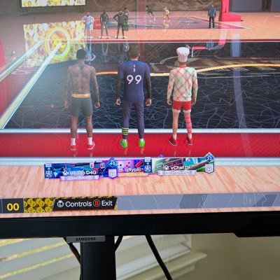 2kHendo's profile picture. 17 | FA | Daily Streamer on Twitch ⚡️