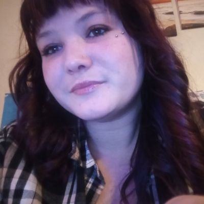 God1633090's profile picture. None-Ya