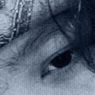 tweek_idk's profile picture. T amo Red Velvet ❤️‍🩹
.
.
Las tetas son falsas y la que diga lo contrario que venga y me las muestre.