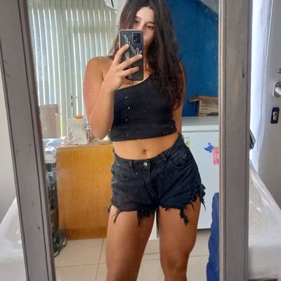 miiilagros15's profile picture. https://t.co/10bhHGwfVu