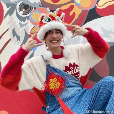 tinurluve's profile picture. 