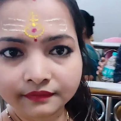 A person who loves the moon🥰

foody 😻ll moody 😈ll self lover 🥰