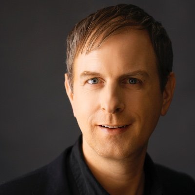 Product & Engineering Builder 🇸🇬 | $3M+ Transformations @ HSBC, CNN, AIA, LVMH-DFS | Scaled Digital Products to Millions | Singapore