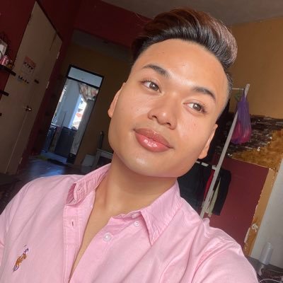 zhafisnothere's profile picture. lovable but sometimes crazy