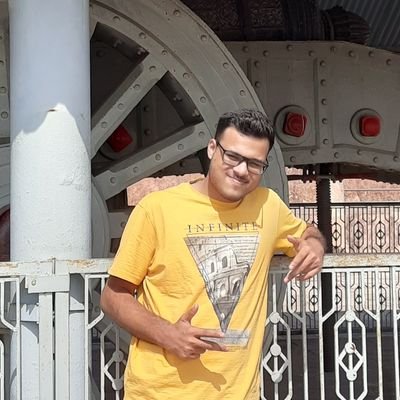 Aspiring career in software industry. Passionate about web development, AI and Data Science.
