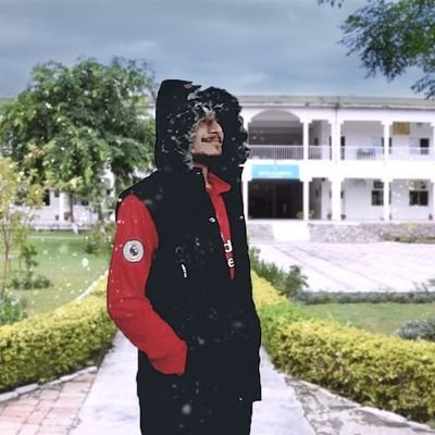 hasnaatzakhi007's profile picture. 