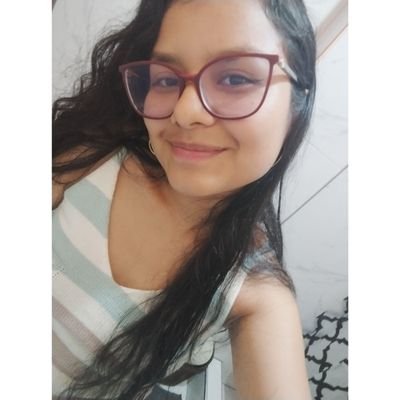 SelomitD16's profile picture. 