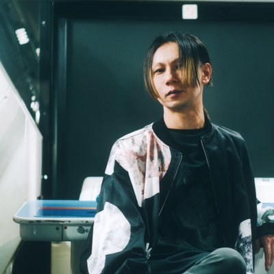ボンユウゼン/導天和(@daotheband)Vo&Prog./虎電子/飯屋トラノハチワレ(@toranohachiware)のオーナー/迎合は死