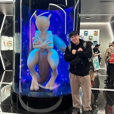 JShi1211's profile picture. 👻