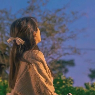 ditakawashi's profile picture. Focus on what's real...