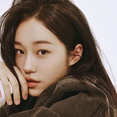 rohyoounseo's profile picture. (PARODY) Roh Yoon Seo 노윤서 2000.01.25 MAA Ent.   #노윤서아스타그램