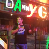 Johnny Castillo Comedy (@johnnymcastillo) 's Twitter Profile