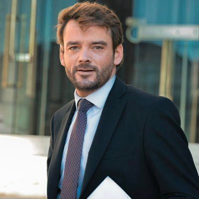 🇫🇷 Député du Gard au @GroupeRN_off • Coordonnateur RN de la Commission @AN_DevDur | Président du Groupe d'études Sécurité routière • Automobiliste