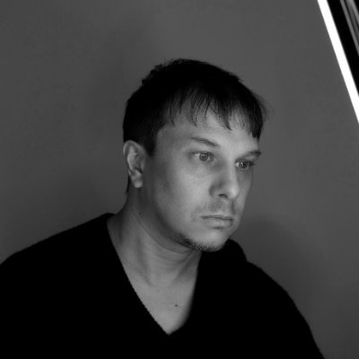 Creative Technologist / Media Artist
Creator in the field of new technologies, especially physics simulation, real-time rendering and projection mapping