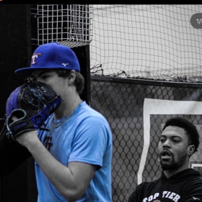 🏈⚾️ 6’1 190lb’s RHP/1B TE/DE Lyons Township High School 2027’ Top tier baseball 82 fastball velo 71 slider 2500+ rpm 72 mph changeup 2100+rpm #708-625-5804