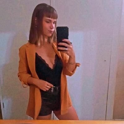 Mel
28 años

https://t.co/FqIBChrXXI