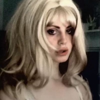 Androme16322771's profile picture. 