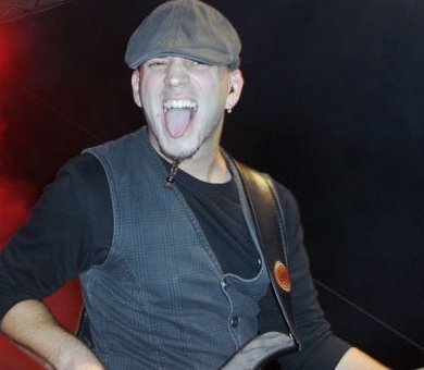 GessnerAlex's profile picture. keyboard- and bassplayer