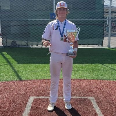 height 5'10 weight 190/Mount carmel High school/baseball C/OF pop time 2.01.Exit velo 96.4 28 grad. 4.0 GPA