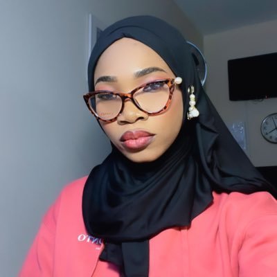 Queensalmah isyaka 🇬🇧🇳🇬