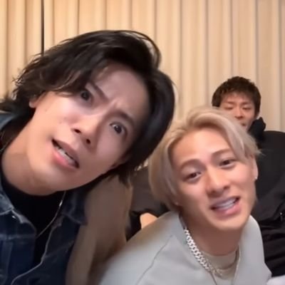 cheeky_lamp's profile picture. 茨木市で「蘭布(LAMP)」というサロン＆Cafeを経営、洋服のお直しとリメイクが大好きなカラーコーディネーター、色彩学会関西支部会員、傾聴療法士、Number_iと神宮寺勇太さんを応援
インスタ:cheeky_lamp
#神宮寺勇太  #Number_i  #TOBE