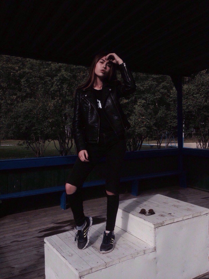 KatekaFoster's profile picture. A goоd offеr оn account upgrades https://t.co/MYB8Evbtuv