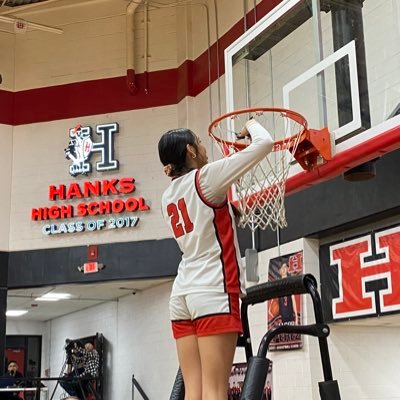 class of 2025| hanks highschool #21|5’10guard| https://t.co/1Iennecv4e