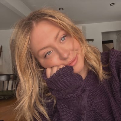 maakaelanicole's profile picture. i don’t really know what i’m doing 95% of the time.