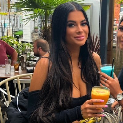 chloefozziee's profile picture. 