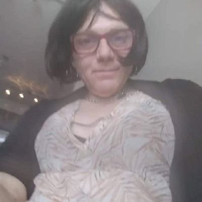 THIS ACCOUNT IS SATIRE* I AM A NONPASSABLE MASCULINE TRANS WOMAN WHO CAN HOST IN THE BACK BAY & HE'S LOOKING TO GET INTO CONTENT CREATION!past success in seo
