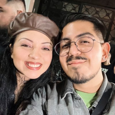 ro_laferte's profile picture. | #LOSDESIEMPRE 😄✨ | Amo la música y arte de @monlaferte 🥰✨ |