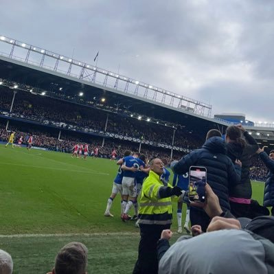 16 | Everton Home and Away 💙