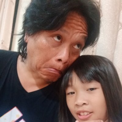 ChuiElisya's profile picture. Happy go lucky