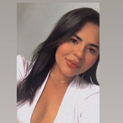 burguesafx's profile picture. Estudante de Direito e concurseira.   Arapiraca/AL