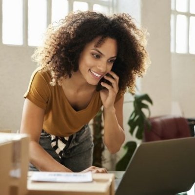 AdelaHobbes3f's profile picture. 