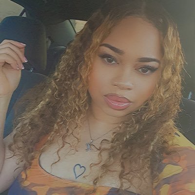 herculine__'s profile picture. Detroit 🫶🏼